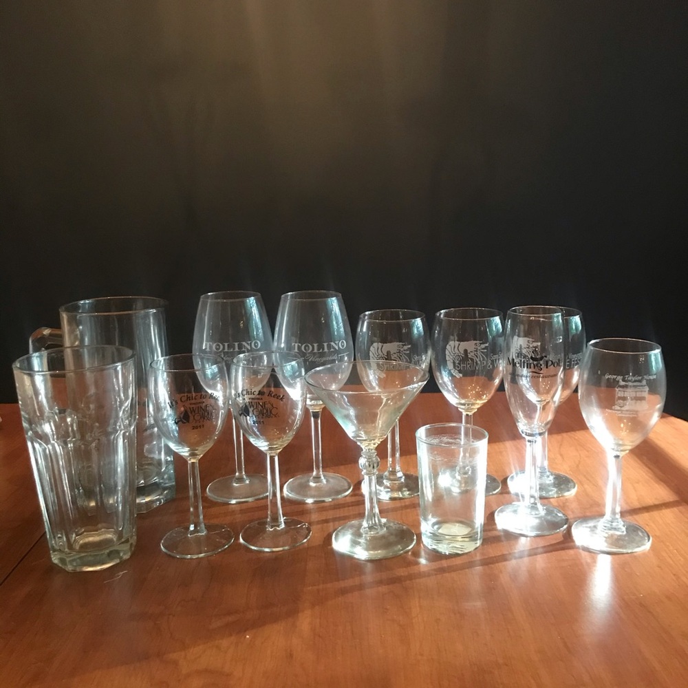 Various wine glasses, beer mugs etc